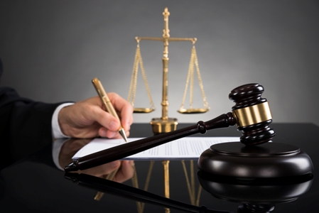 How a Professional Legal Intake Answering Service Supports Legal Professionals